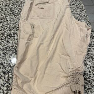 Cato Light Tan Capris